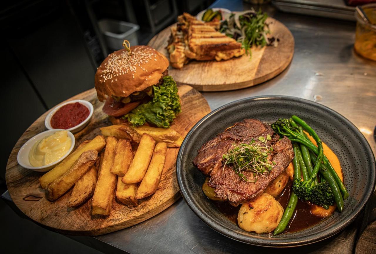 The Amberley Hotel 외부 사진